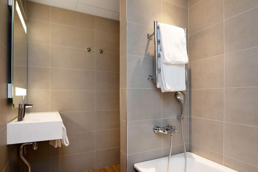 Ac Hotel By Marriott Stockholm Ulriksdal Solna község Kültér fotó